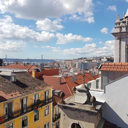 Perfectly Located Apartment In Santa Catarina - Bairro Alto リスボン エクステリア 写真
