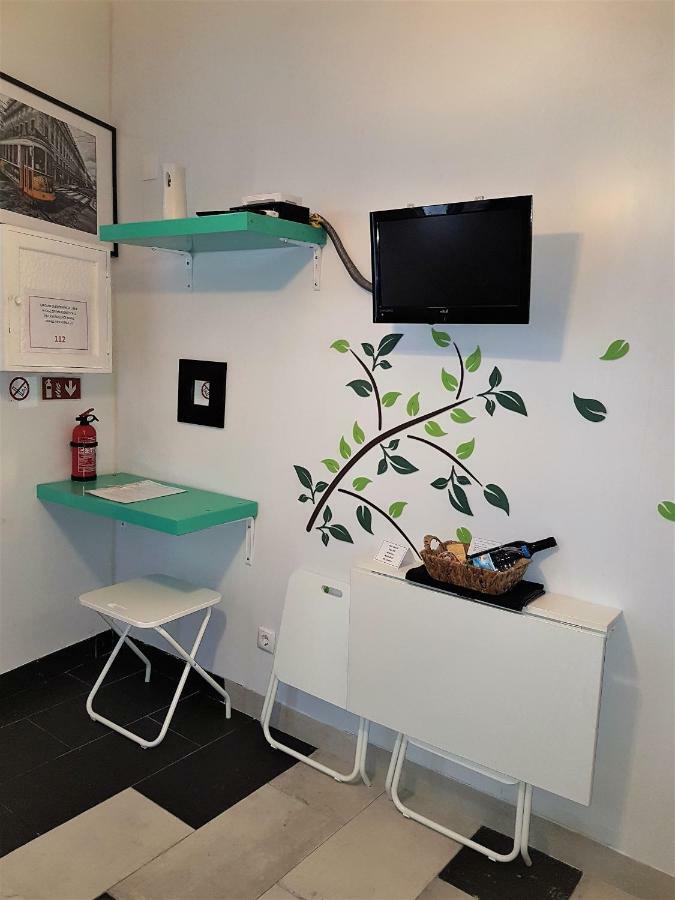 Perfectly Located Apartment In Santa Catarina - Bairro Alto リスボン エクステリア 写真