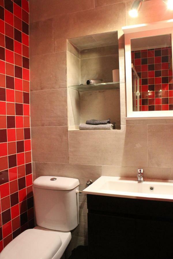 Perfectly Located Apartment In Santa Catarina - Bairro Alto リスボン エクステリア 写真